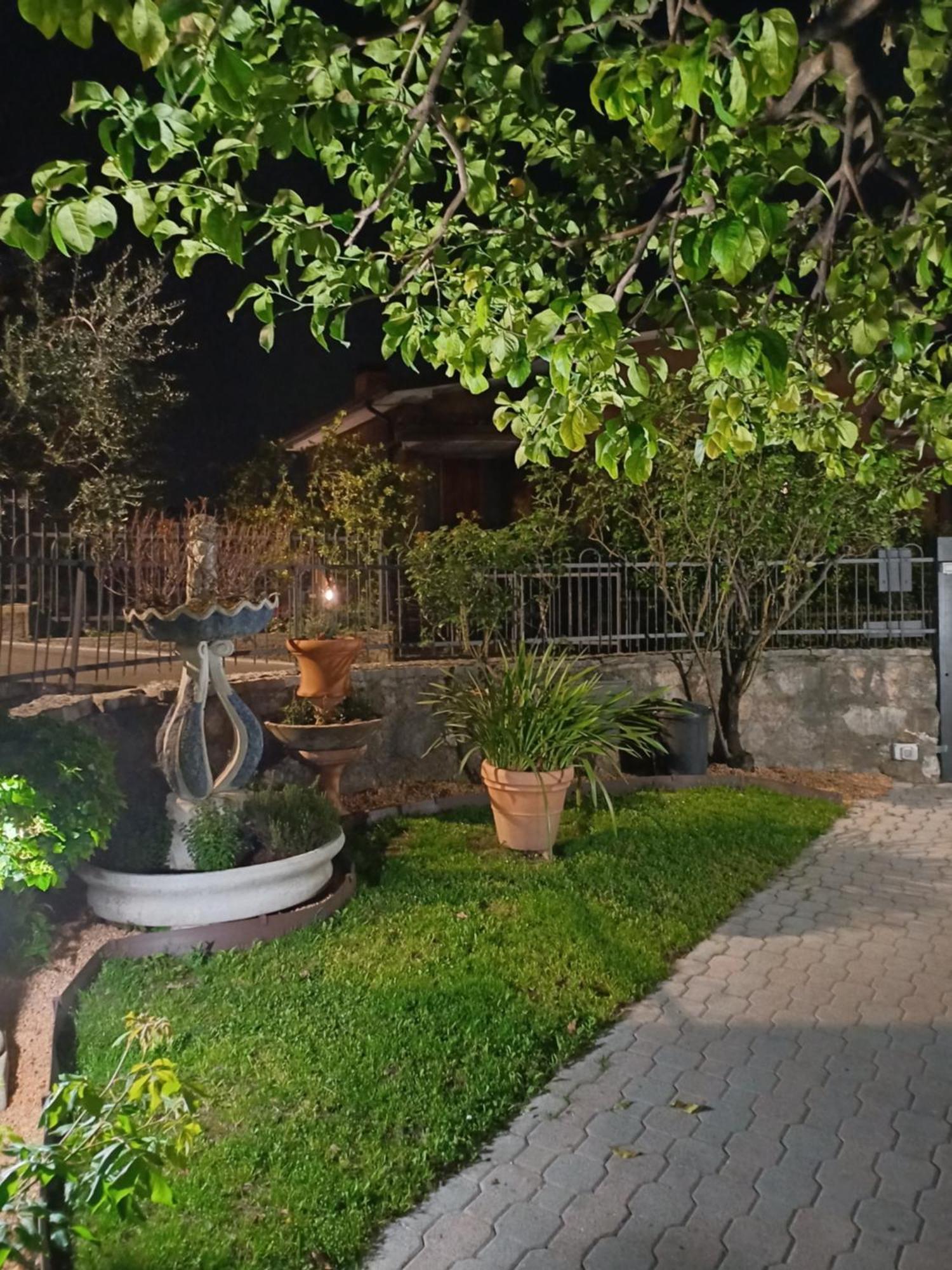 Oma Margareta Apartment Limone sul Garda Exterior photo