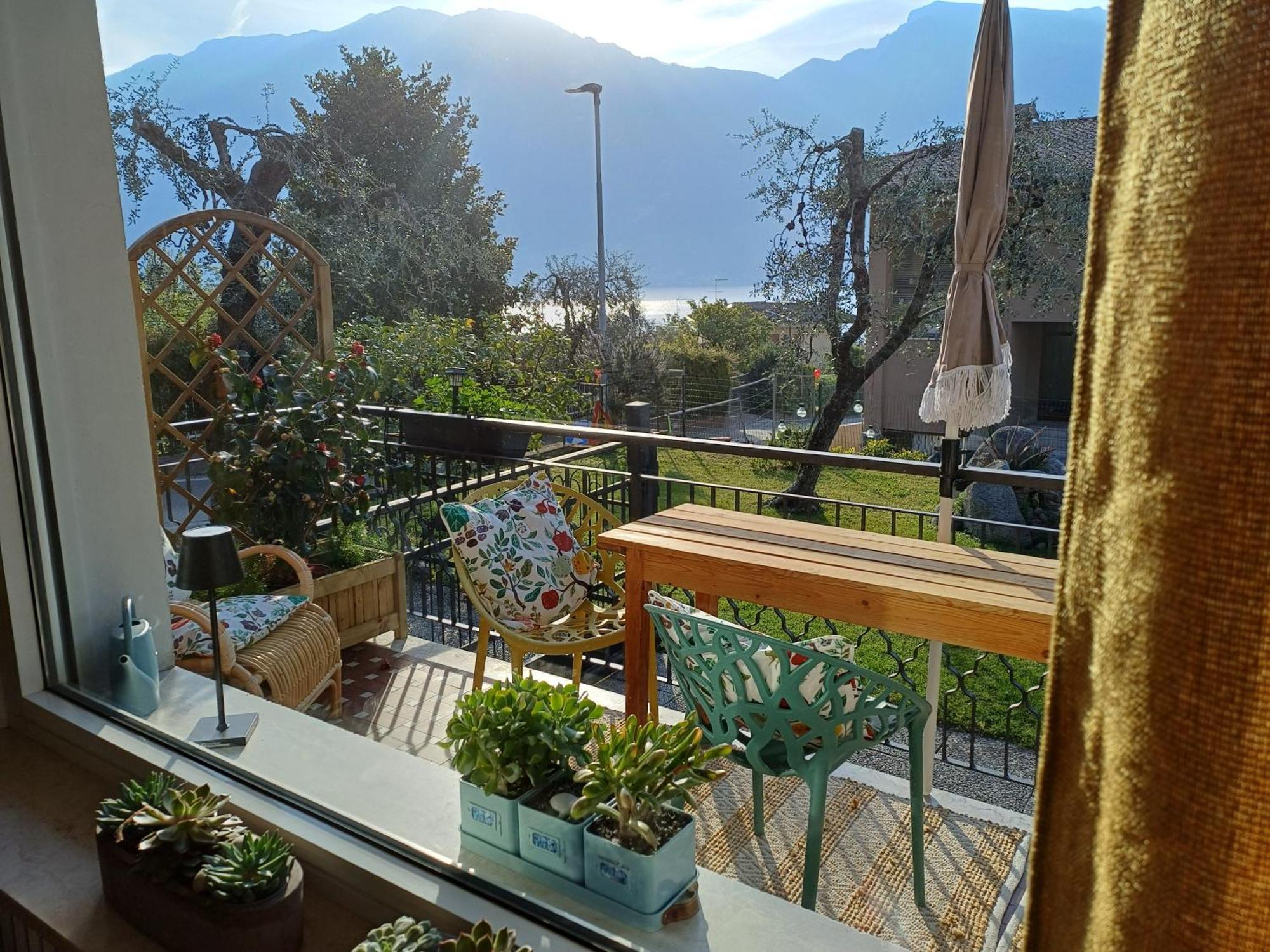 Oma Margareta Apartment Limone sul Garda Exterior photo